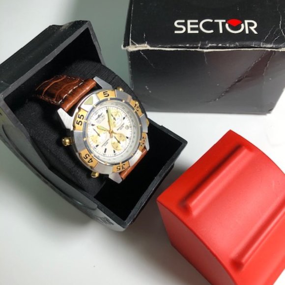 Sector Adv 2500 Chronograph Tachymeter Alarm Watch - Picture 3 of 6